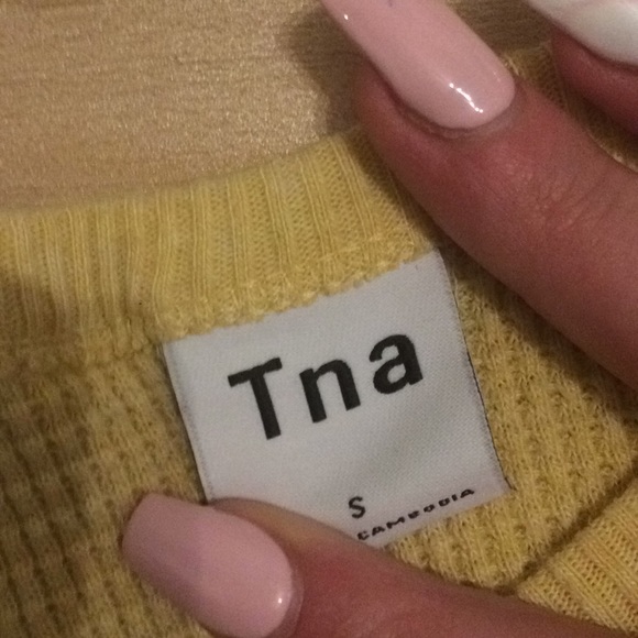 TNA long sleeve - Picture 3 of 3